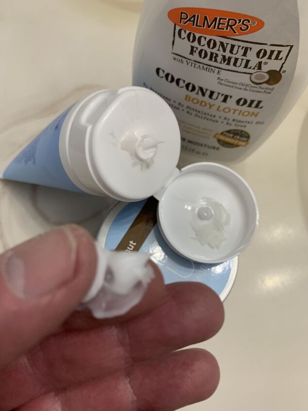 A Simple Inexpensive Winter Treatment for Dry, Cracked Fingertips ...