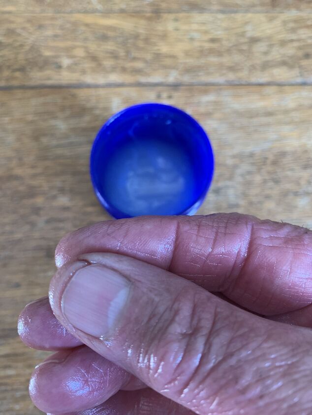 A Simple Inexpensive Winter Treatment for Dry, Cracked Fingertips ...