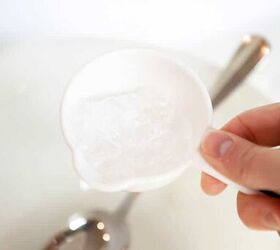 Why mixing rubbing alcohol and aloe vera gel will save you money and keep you safe