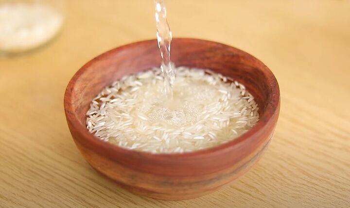 4 easy rice water recipes for shiny hair, Making rice water