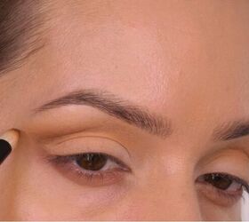 use of eye shadow, contouring eye color and the choice... How to Contour Your Eyes | Upstyle