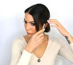 This is how she's wearing her bob for every holiday event this season