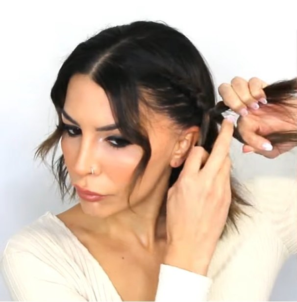 7 super cute holiday hairstyles, Braided ponytail