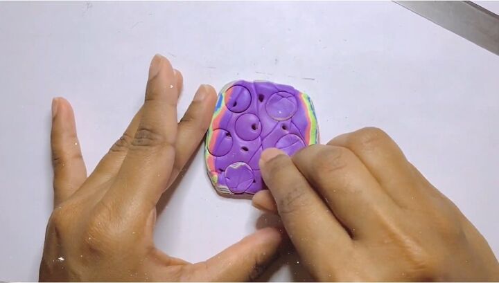 how to make polymer clay mokume gane earrings, Making shapes and marks