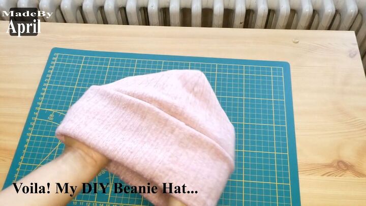 how to make a super cozy beanie with pom poms, DIY beanie hat