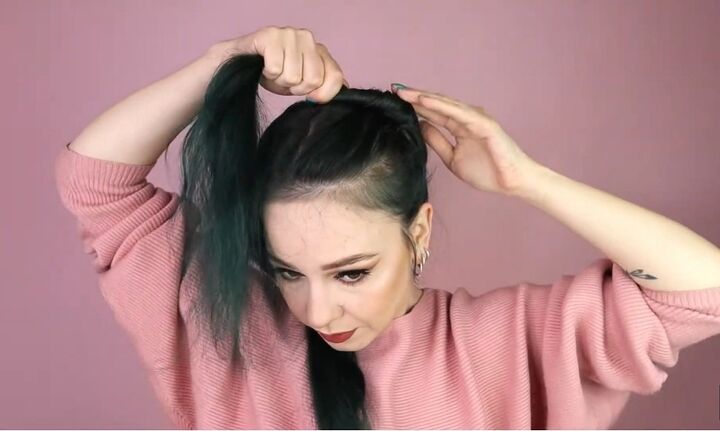 how to create super easy heatless waves, Making a spiralled bun
