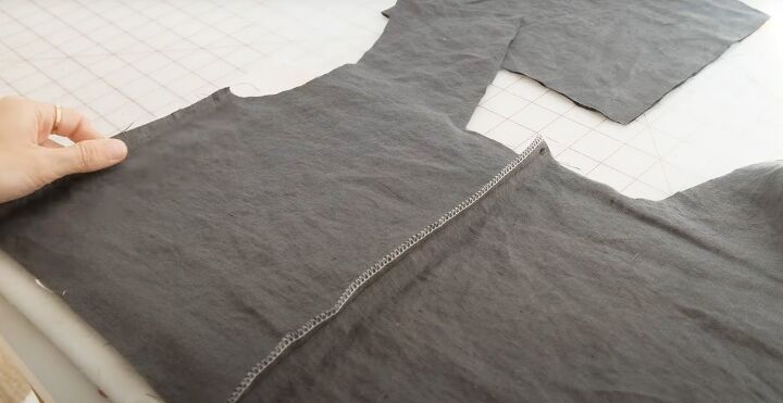 how to sew a bodice for a beautiful square neckline dress, Joining the back