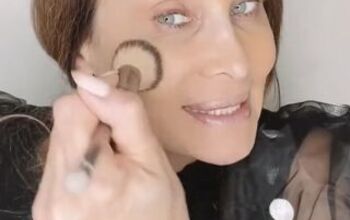 How to Properly Apply the Foundation