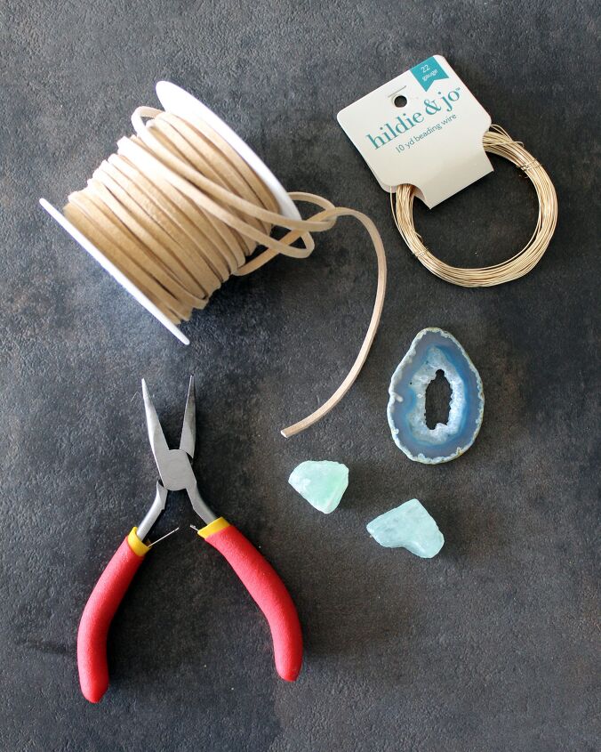 diy lariat necklace with geodes, DIY Lariat necklace from a geode and wire wrapped crystals