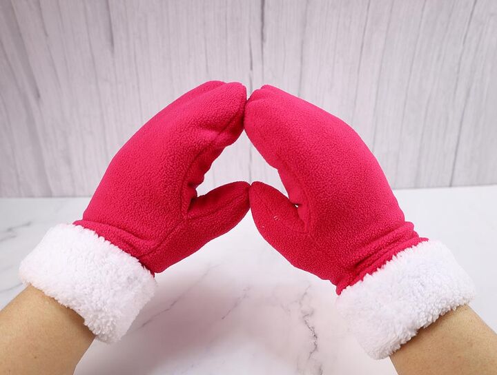 how to make fleece mittens with faux fur lining
