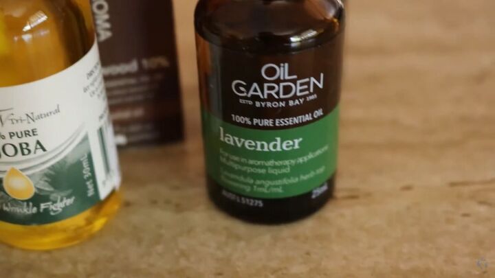 how to diy your own amazing hair product for dry hair, Lavender oil