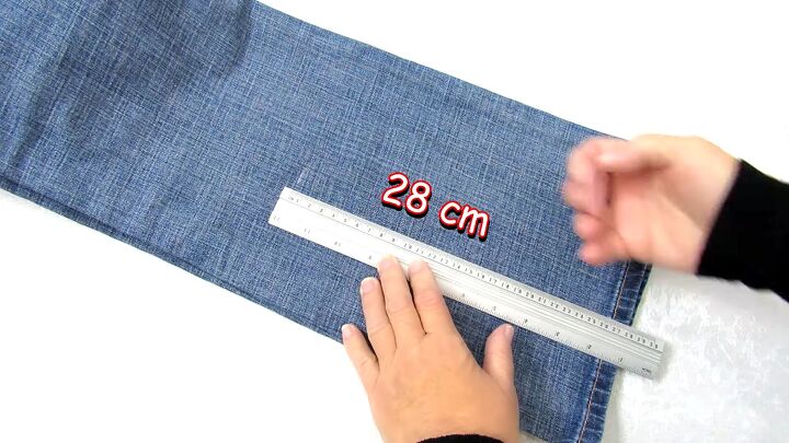 how to diy a super cute jean handbag, Measuring jeans