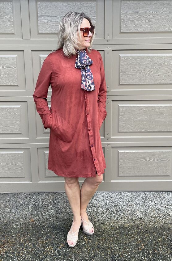 Faux Suede Shirt-dress: A Fashion Classic Thanks to Halston | Upstyle Faux Suede Shirt-dress: A Fashion Classic Thanks to Halston | Upstyle