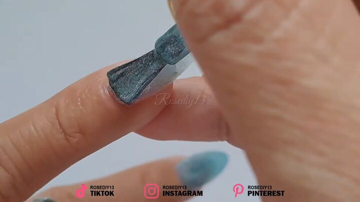 how to diy these awesome gel sea blue nails, Applying gel polish