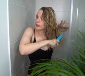 Say goodbye to frizzy hair with this foolproof routine literally anyone can do anywhere