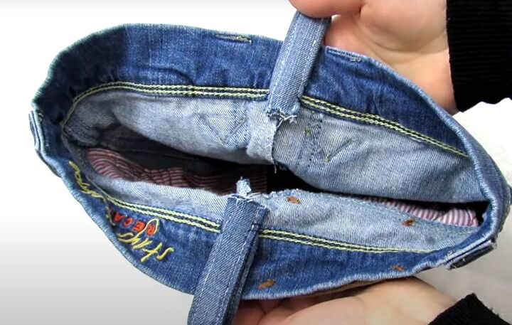 how to diy cute ribbon jean bag, Attaching strap loops