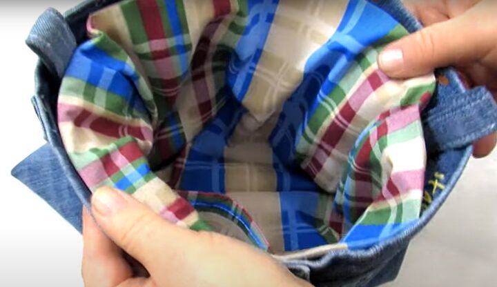 how to diy cute ribbon jean bag, Attaching lining