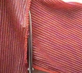 Easy Tutorial on How to Make a Shirt Smaller Upstyle