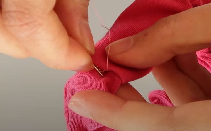 how to diy cute bow scrunchies, Hand sewing tube closed