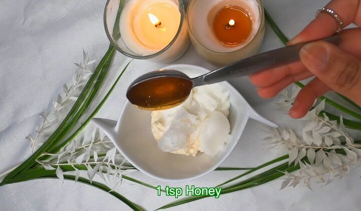 how to make and use a coconut oil and honey hair mask, Making the hair mask