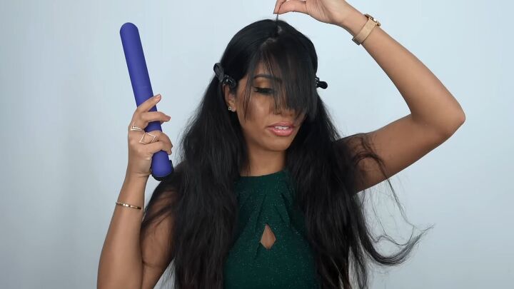 9 step wednesday addams hair tutorial, Styling bangs