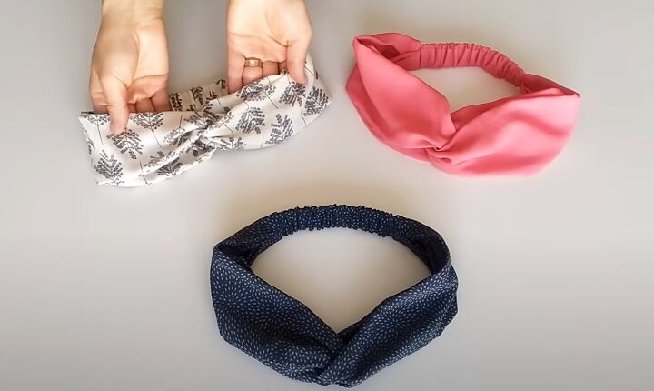how to diy a cute twist hair band, Completed twist hair bands