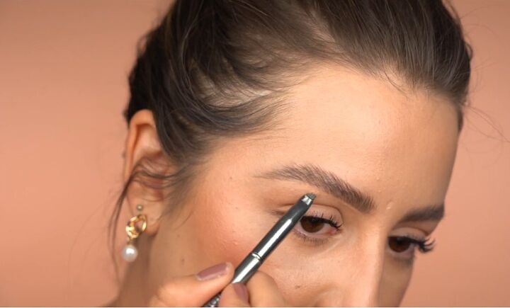 simple 9 step beginner eyebrow tutorial, Applying concealer