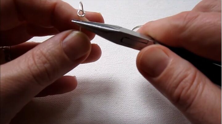how to make hoop earrings, Making a bend