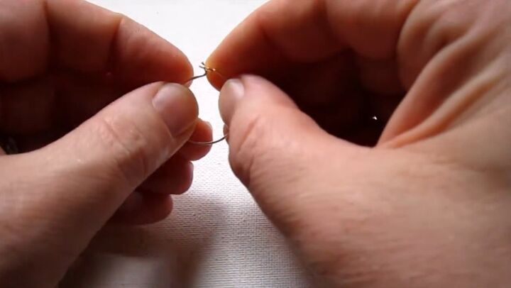how to make hoop earrings, Making a bend