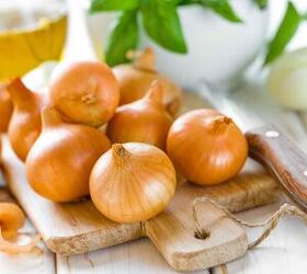 Onions for Hair Growth; How and Why You Should Use Them on Your Hair. Upstyle