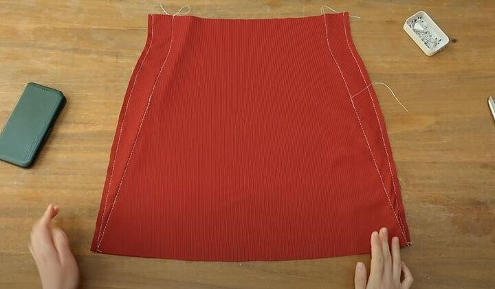 how to diy a cute red mini skirt in 8 easy steps, Adjusting the skirt sizing