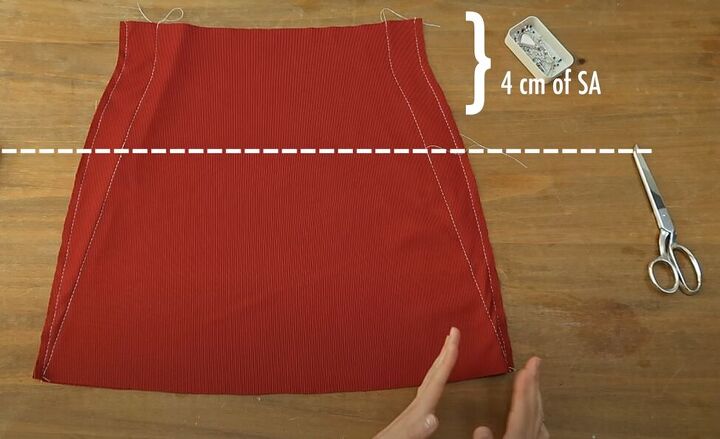 how to diy a cute red mini skirt in 8 easy steps, Adjusting the skirt sizing
