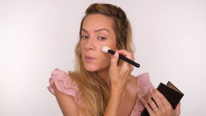 Makeup Tutorial Cheeks Blush Hack: Quick Rosy Cheeks Makeup Tutorial | Upstyle