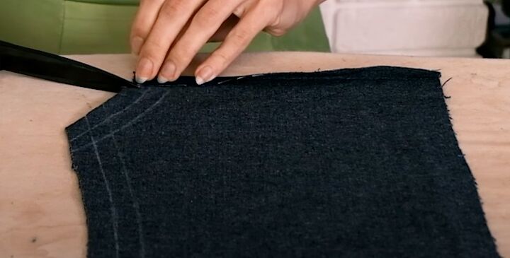 sewing tutorial how to make your own jeans, Knee patch