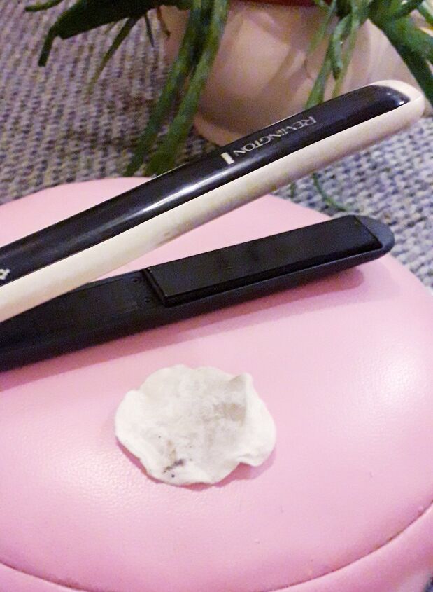 great tip for cleaning your hair straightener