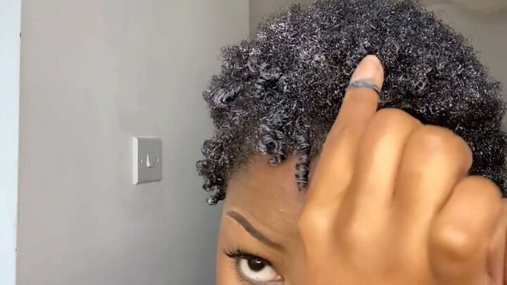 easy wash and go 4c hair routine, Finger coiling small sections