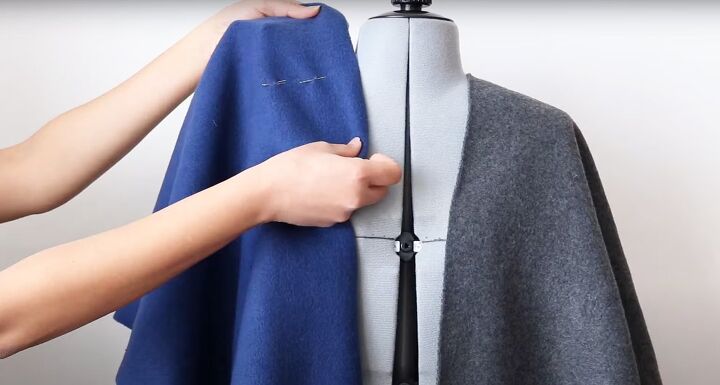 how to diy a super cozy belted poncho, Marking shoulder seam