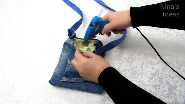 how to diy a cute and easy denim pouch, Adding Velcro closure
