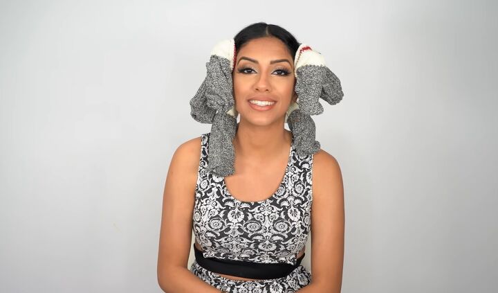 super easy heatless sock curls tutorial, Socks in hair