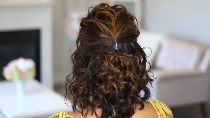 7 Super Cute Claw Clip Hairstyle Ideas for Thin Hair | Upstyle 7 Super Cute Claw Clip Hairstyle Ideas for Thin Hair | Upstyle