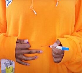 You gotta see how she transformed this 3XL men's hoodie into this cute and feminine idea