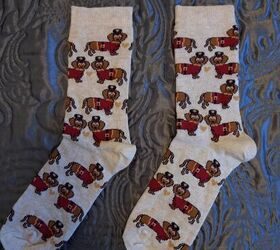 How to Fold Socks 4 Easy Ideas + Storage Tips Upstyle