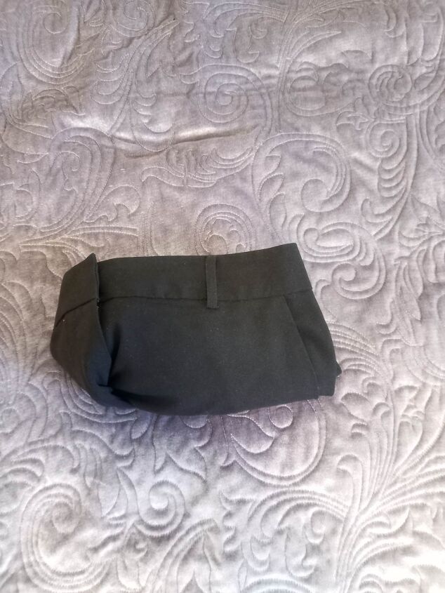 how to fold clothes military style, Wrapped pants