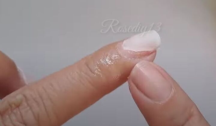 how to take gel nail polish off, Protecting skin