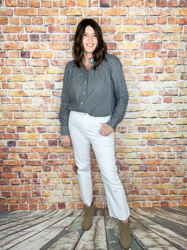 Winter Outfits With White Jeans | Upstyle Winter Outfits With White Jeans | Upstyle