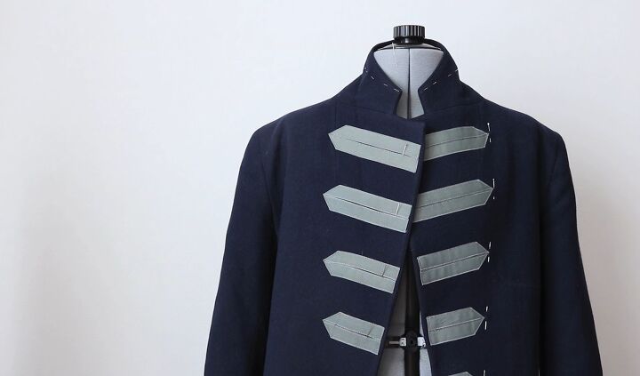 3 trendy upcycled blazer ideas, Adding ribbons
