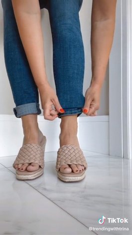 hack to cuff your jeans with a cleaner look, Tucking jeans