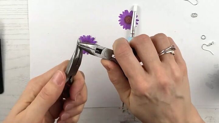 how to diy cute resin flower earrings, Attaching jump ring