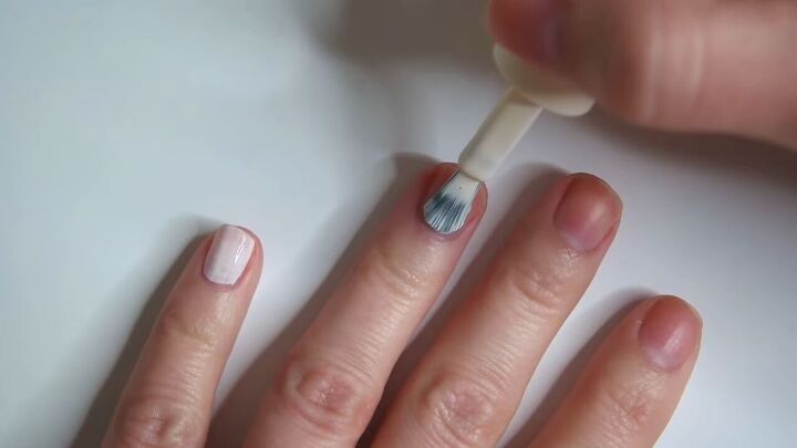 streak free tutorial how to float nail polish, Floating second coat