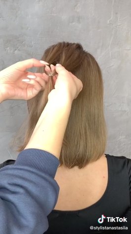 beautiful half up hairstyle sure to impress, Creating hole
